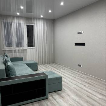 Сдается 2-х комнатная квартира, 65,6 м²