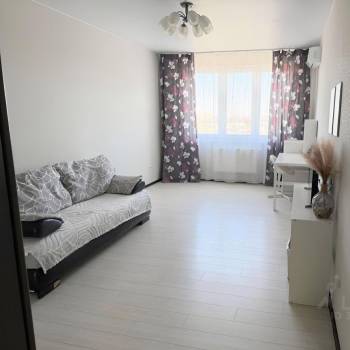 Сдается 1-комнатная квартира, 42 м²