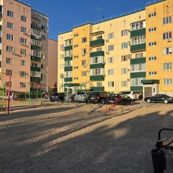 Продается 1-комнатная квартира, 41,7 м²