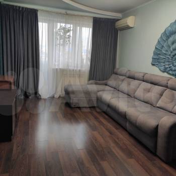 Продается Многокомнатная квартира, 122 м²