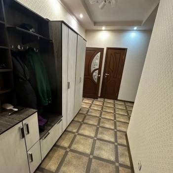 Сдается 2-х комнатная квартира, 64 м²