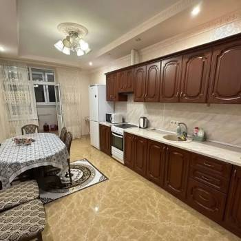 Сдается 2-х комнатная квартира, 64 м²