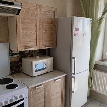 Сдается 1-комнатная квартира, 39 м²