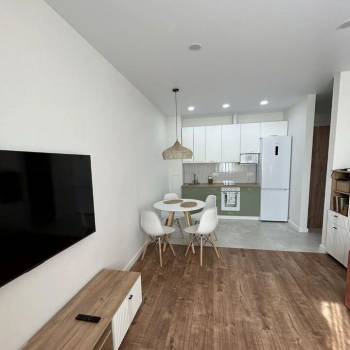 Сдается 1-комнатная квартира, 37 м²