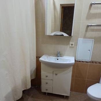 Сдается 1-комнатная квартира, 51 м²