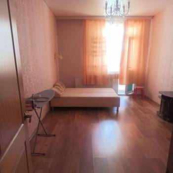 Сдается 1-комнатная квартира, 51 м²