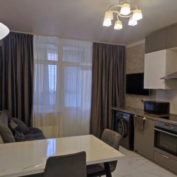 Сдается 2-х комнатная квартира, 65 м²