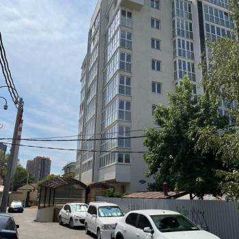 Продается Многокомнатная квартира, 238 м²