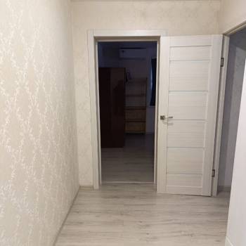 Сдается 1-комнатная квартира, 43 м²