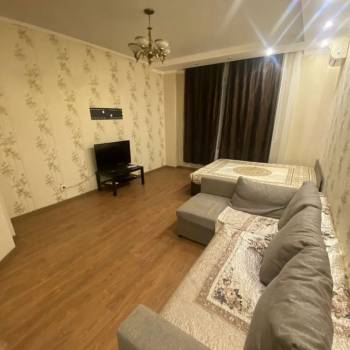 Сдается 1-комнатная квартира, 47 м²