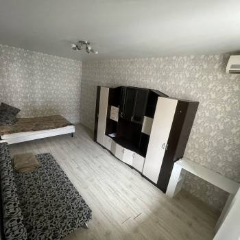 Сдается 1-комнатная квартира, 44 м²
