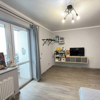 Продается 3-х комнатная квартира, 101 м²