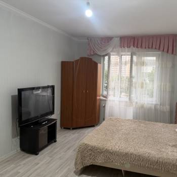 Сдается 1-комнатная квартира, 46 м²