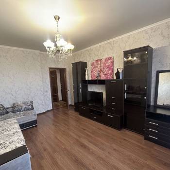 Сдается 2-х комнатная квартира, 74,7 м²