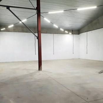 Сдается Нежилое помещение, 400 м²
