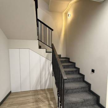 Сдается Многокомнатная квартира, 140 м²