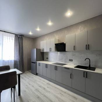Сдается 2-х комнатная квартира, 52 м²