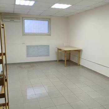 Сдается Нежилое помещение, 20 м²