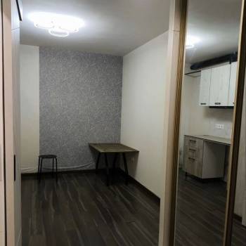 Продается 1-комнатная квартира, 14 м²