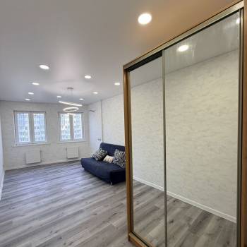 Сдается 1-комнатная квартира, 46 м²