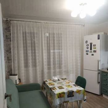 Продается 1-комнатная квартира, 37,4 м²