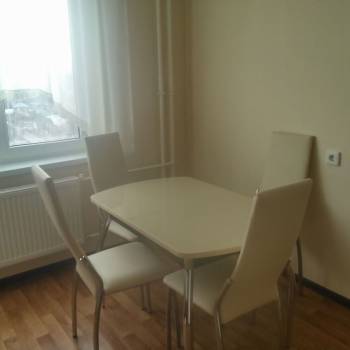 Продается 1-комнатная квартира, 36 м²