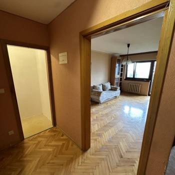 Продается 1-комнатная квартира, 41,6 м²