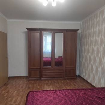 Сдается 1-комнатная квартира, 42 м²
