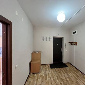 Сдается 2-х комнатная квартира, 75,6 м²