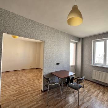 Сдается 2-х комнатная квартира, 75,6 м²
