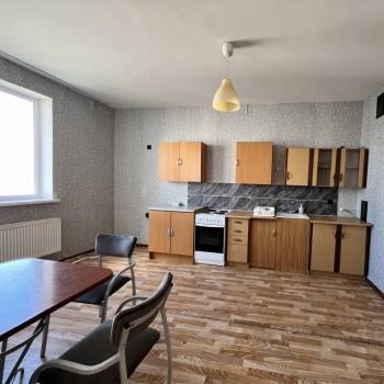 Сдается 2-х комнатная квартира, 75,6 м²