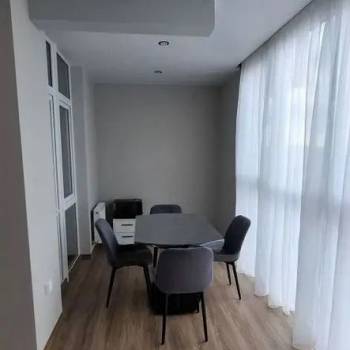 Сдается Многокомнатная квартира, 90 м²