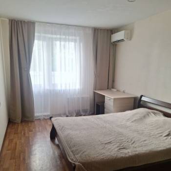 Сдается 1-комнатная квартира, 43,3 м²