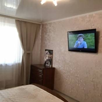 Сдается 1-комнатная квартира, 42 м²