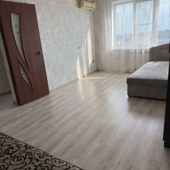 Сдается 1-комнатная квартира, 43 м²