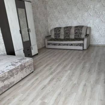 Сдается 1-комнатная квартира, 43 м²