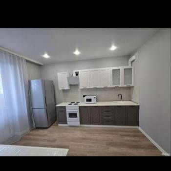 Сдается 1-комнатная квартира, 43 м²