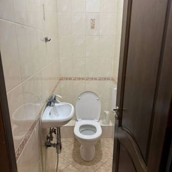 Сдается 1-комнатная квартира, 52 м²