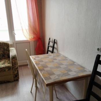 Сдается 1-комнатная квартира, 39 м²