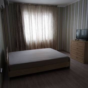 Сдается 1-комнатная квартира, 39 м²