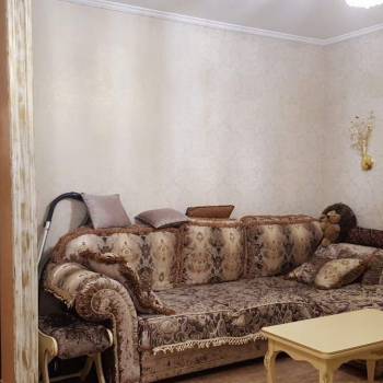 Продается 1-комнатная квартира, 49 м²
