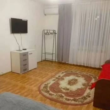 Продается 1-комнатная квартира, 35 м²