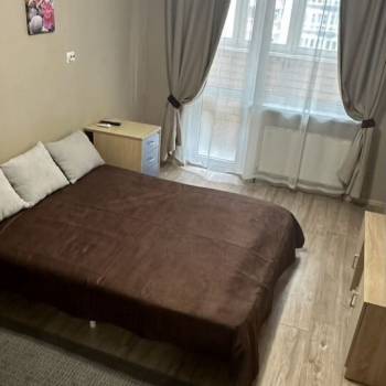 Сдается 1-комнатная квартира, 43,8 м²