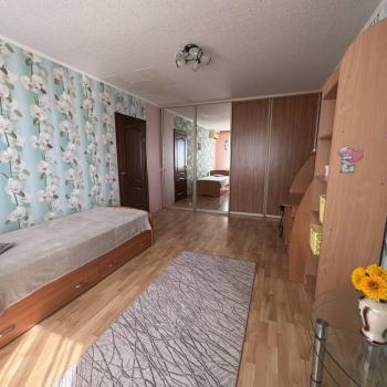 Продается 1-комнатная квартира, 39 м²