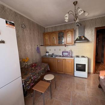 Продается 1-комнатная квартира, 39 м²