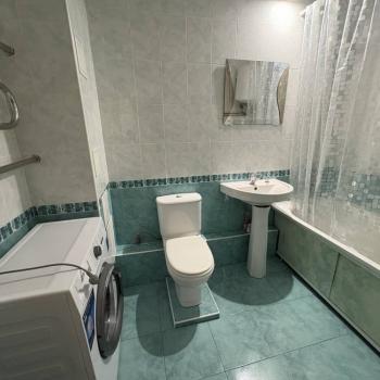 Продается 1-комнатная квартира, 39 м²