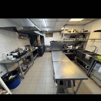 Сдается Торговое помещение, 125 м²