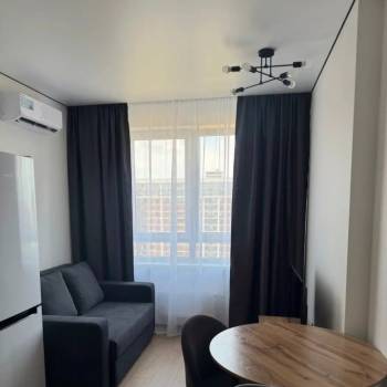 Сдается 1-комнатная квартира, 37 м²