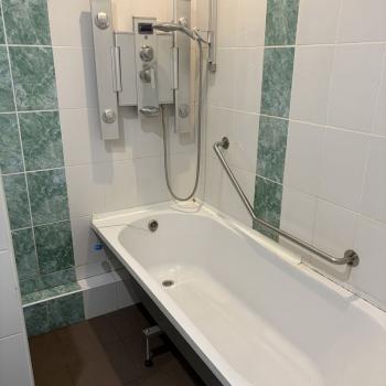 Продается 1-комнатная квартира, 43 м²