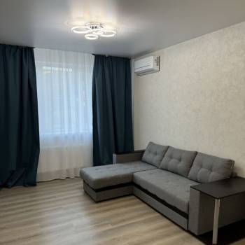 Сдается 2-х комнатная квартира, 56,6 м²